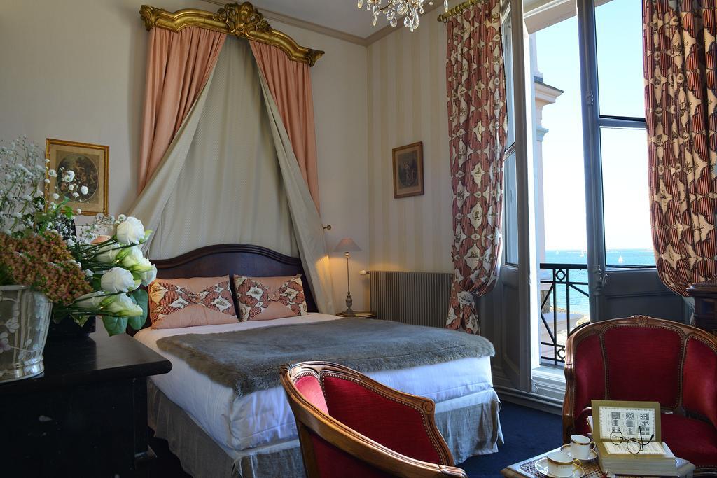 Hotel Villa Reine Hortense Dinard Exterior foto
