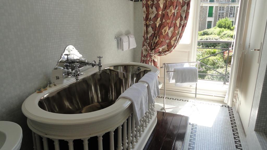 Hotel Villa Reine Hortense Dinard Quarto foto